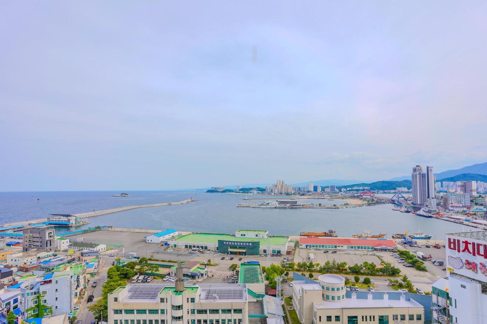 More Than Sokcho Hotel Exterior photo